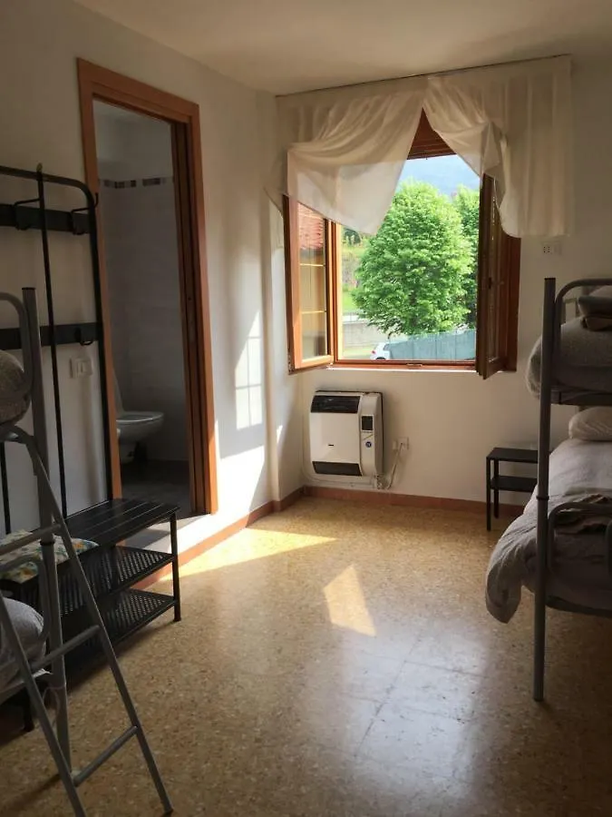 Ostello Trentapassi Zone イタリア